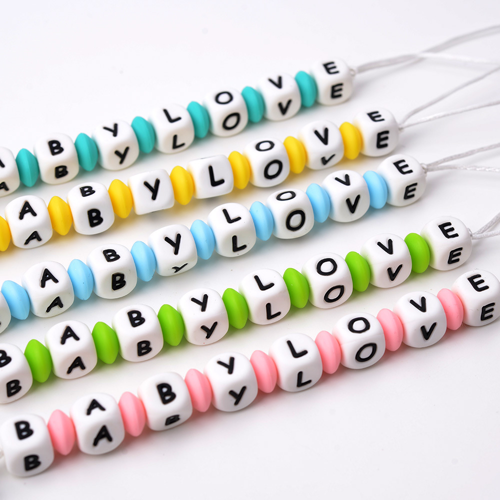 Baby Products Name - 新しいパーソナライズされた名前入りベビーおしゃぶりクリップチェーン、シリコンビーズ、手作りDIY歯固めおしゃぶりホルダー、ベビー歯固めおもちゃ