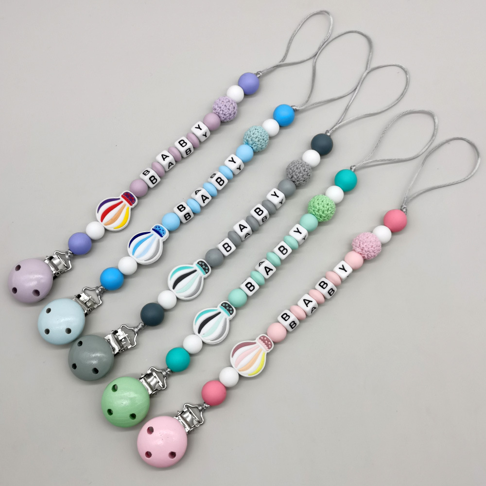 パーソナライズされた名前入り手作りおしゃぶりクリップホルダー - Baby Products Name のレビューと価格